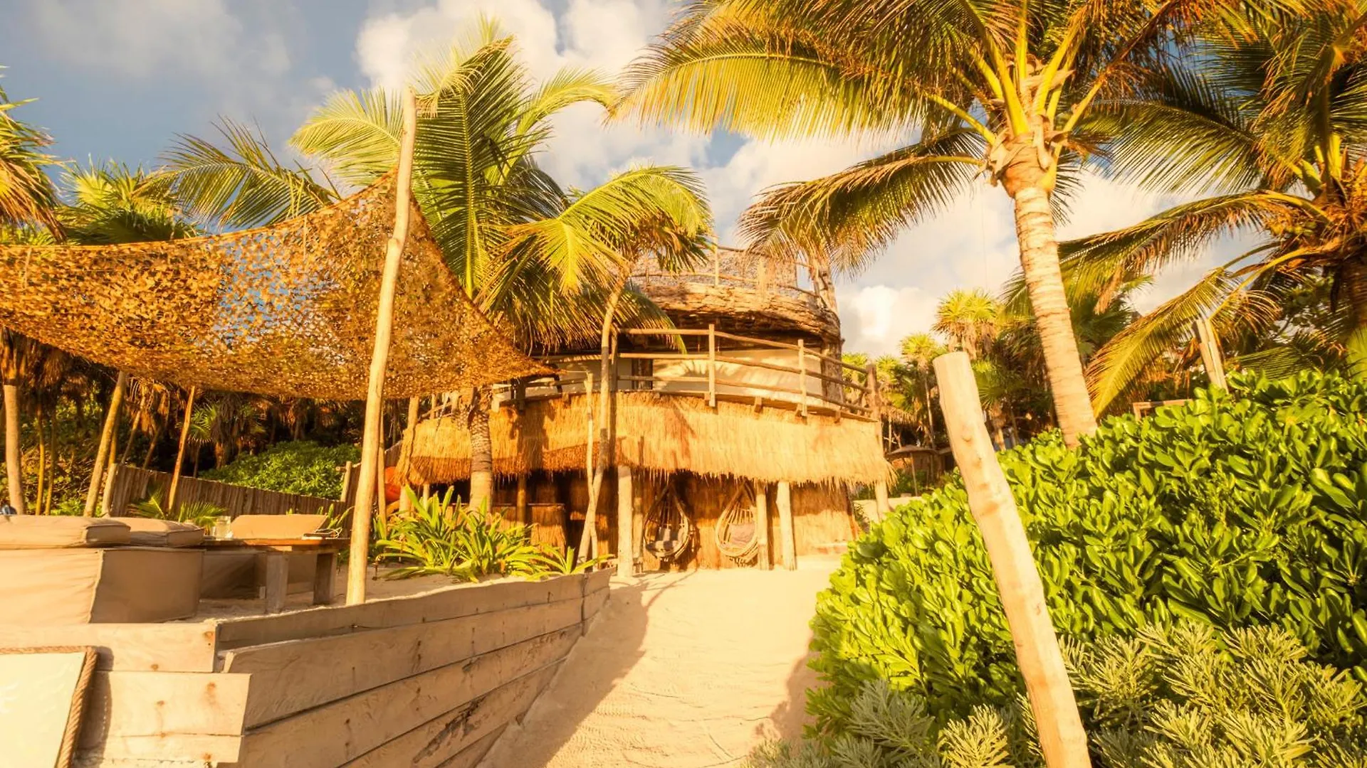 Casa Phoenix Tulum Hotel